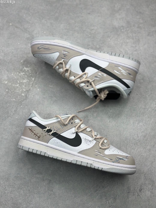 夏日特惠💰430 Nike Dunk Low 绑带定制 米灰棕
此款设计灵感来源于轻定制 商品图4