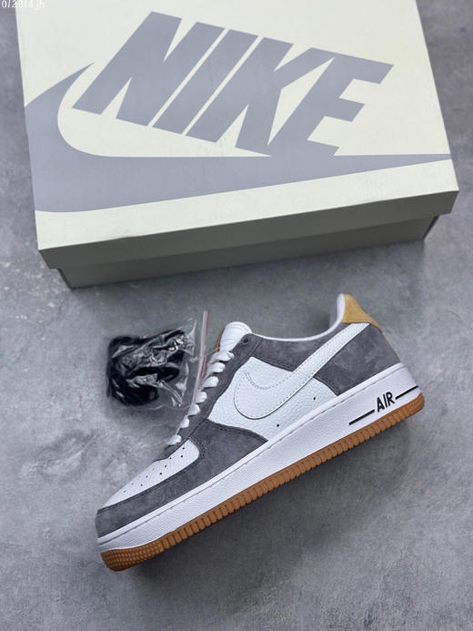 夏日特惠💰430 新品出货 公司级 Nike Air Force 1 Low ’07 灰黄 麂皮 空军一号低帮休闲板鞋 商品图2