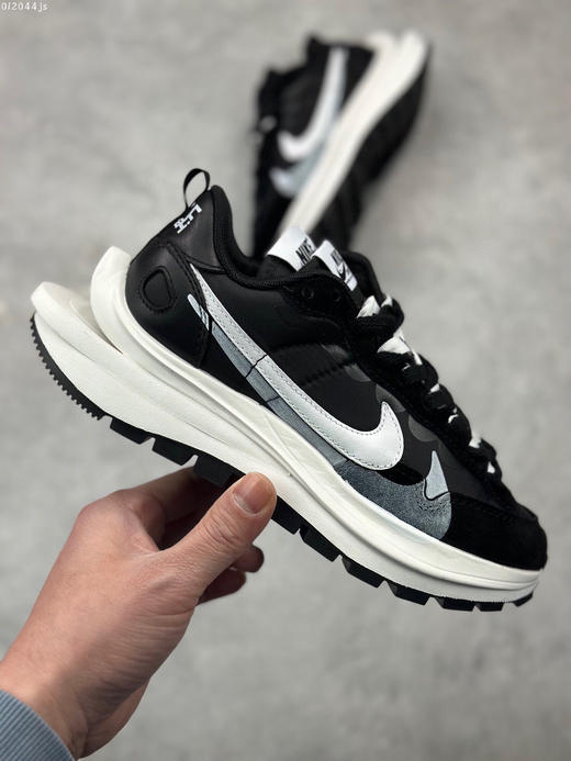 夏日特惠💰460 Sacai x NIKE VAPORWAFFLE 
联名解构走秀款 纯原版本 商品图3