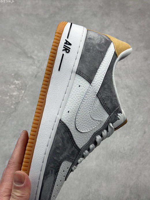 夏日特惠💰430 新品出货 公司级 Nike Air Force 1 Low ’07 灰黄 麂皮 空军一号低帮休闲板鞋 商品图5