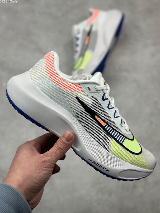 夏日特惠💰330 Nike Zoom Fly 5 耐克超弹轻盈跑步鞋 商品图3