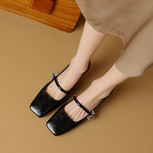 【预售5天】通勤玛丽珍，法式气质方头浅口单鞋DB&M5889 商品图4