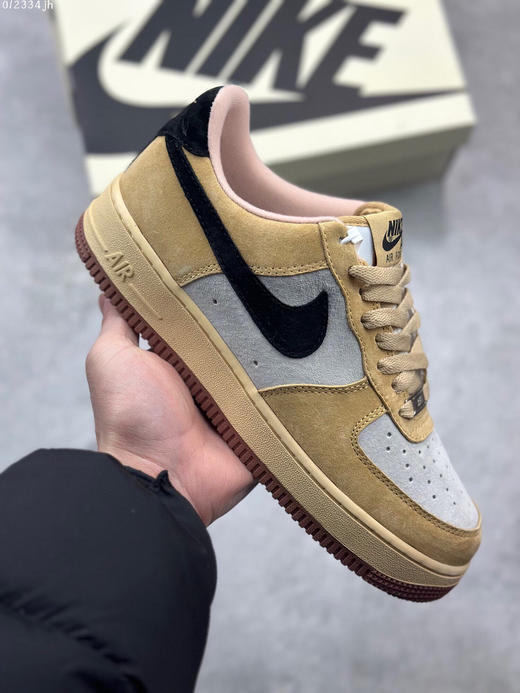 夏日特惠💰460 公司级 Nike Air Force 1 07 Low “灰黑” 小麦全麂皮秋冬 空军一号低帮休闲板鞋 商品图0