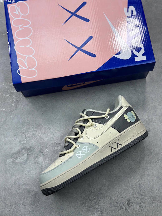 夏日特惠💰460 实拍 “kaws米灰蓝” NK Air Force 1 X Kaws 空军一号定制绑带 商品图2