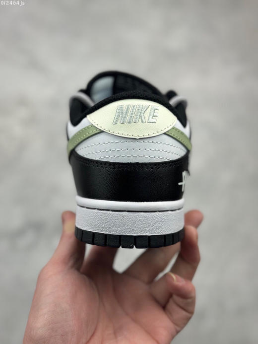 夏日特惠💰470 Nike Dunk Low 绑带定制 白黑绿
此款设计灵感来源于轻定制 商品图7