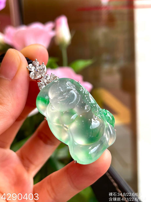 龙石种木那料佛公吊坠【4290403】具体价格微信咨询 商品图1