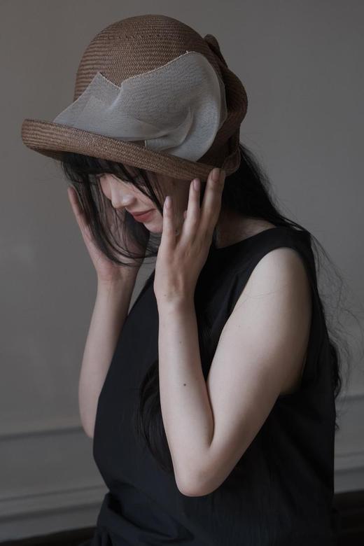 Kreuzzz 棕红色Earth Bonnet网纱圆顶草帽 商品图1