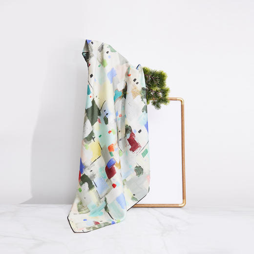 高端吴冠中都市之恋桑蚕丝真丝丝巾披肩送丈母娘妈妈礼物礼盒套装 商品图2