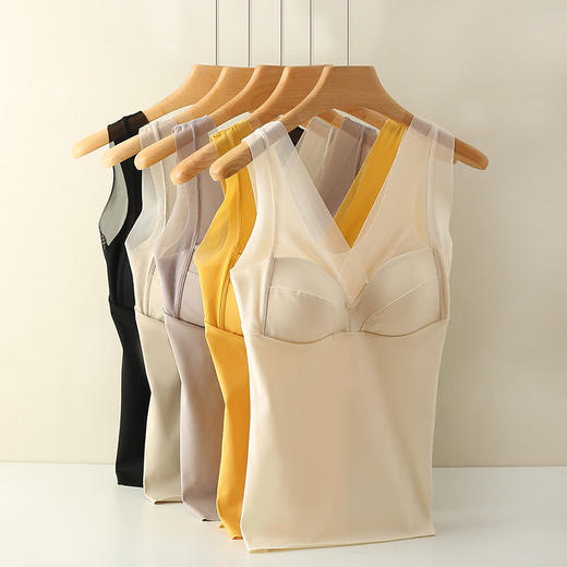 【舒适自由，尽显魅力！】法式网纱，繁花似锦；无钢圈之舒适，背部免除压力。一体式洞洞杯，自由舒展身躯；修身长款包裹玲珑曲线，冰丝清爽呵护美背！ 商品图2