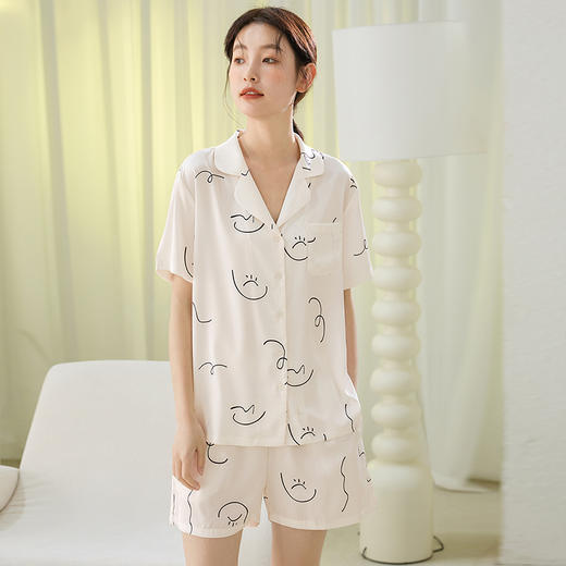 康妮雅女式短袖短裤开襟套装 商品图0