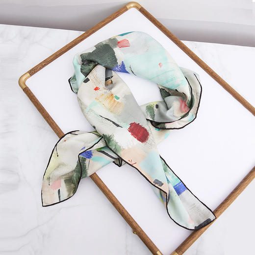 高端吴冠中都市之恋桑蚕丝真丝丝巾披肩送丈母娘妈妈礼物礼盒套装 商品图0