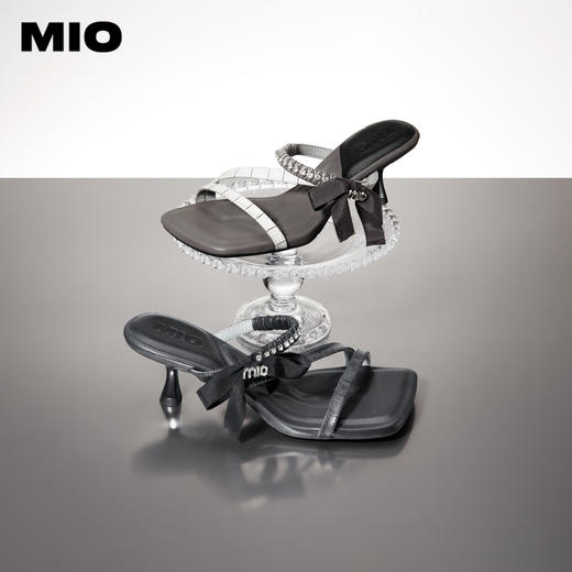 MIO米奥夏季方头时尚拖鞋简约一字带时髦闪钻高跟一字拖女M243141307 商品图0