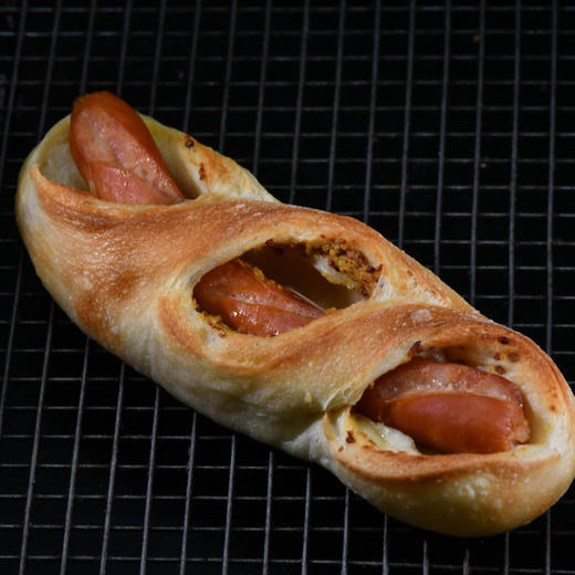 芥末籽香肠软欧T55【鲁邦种天然酵母，健康饮食推荐】 商品图0