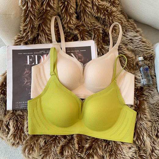 女士轻薄无痕无感无钢圈文胸020 商品图2