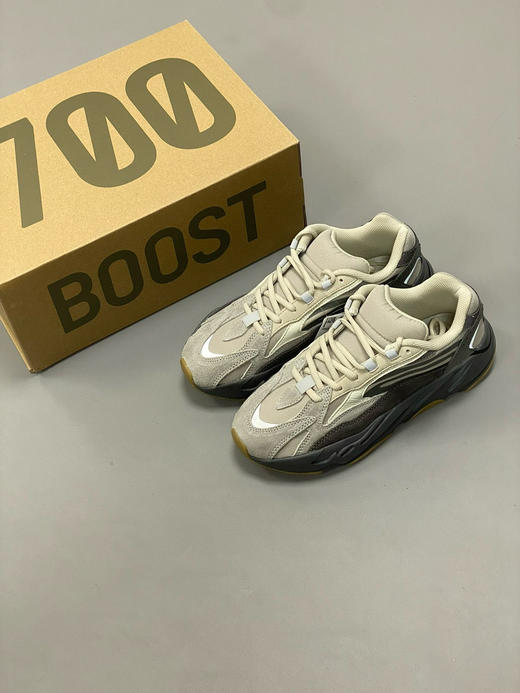 夏日特惠💰550 纯原版本 # Yeezy Boost 700 "Static" 侃爷椰子700 3M反光老爹鞋 商品图8