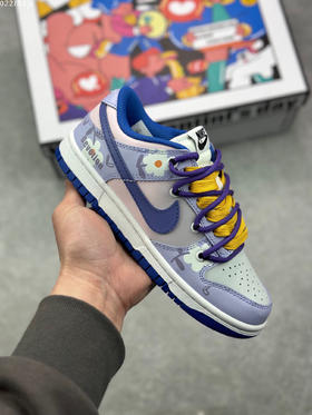 夏日特惠💰470 Nike Dunk Low 绑带定制 蓝紫
此款设计灵感来源于轻定制