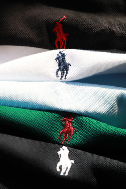 r粉无法拒绝，新色系来了。1290大洋一件の翻领短袖poloA0401888 商品图1