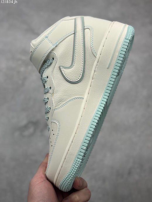 夏日特惠💰460 洛杉矶潮牌店限量发售 公司级 # Undefeated x Nike Air Force 1 Low "米蓝" 空军一号中帮休闲板鞋 商品图6