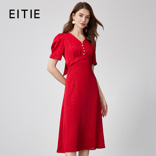 EITIE爱特爱夏季新款气质V领蝴蝶结镂空收腰显瘦连衣裙B2407356 商品图0