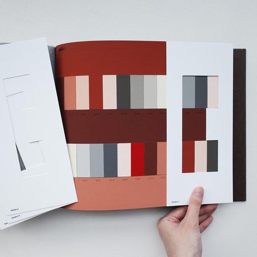 瑞士原版 | 勒·柯布西耶的色彩系统 （一套三卷：一卷简介，两卷色卡） Le Corbusier Polychromie Architecturale 商品图4