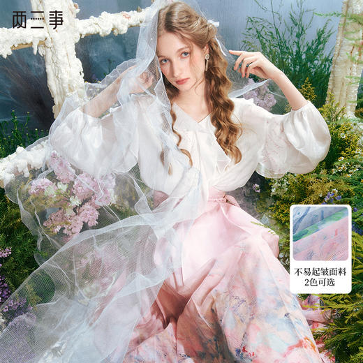 两三事幻海灵渊2024夏季新款复古印花压褶绑带马面裙高腰半身裙 商品图0