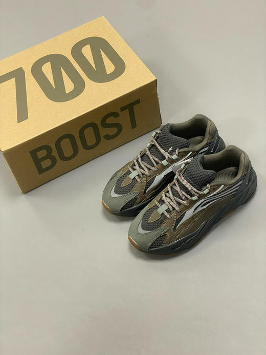 夏日特惠💰550 纯原版本 # Yeezy Boost 700 "Static" 侃爷椰子700 3M反光老爹鞋 商品图8