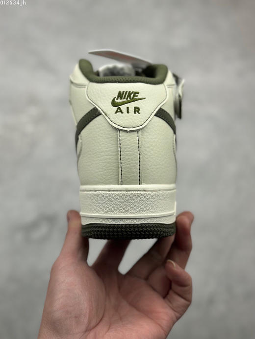 夏日特惠💰460 小红书爆款 公司级 Nike Air Force 1 Mid '07 米军绿 满天星中帮空军一号休闲板鞋 商品图7