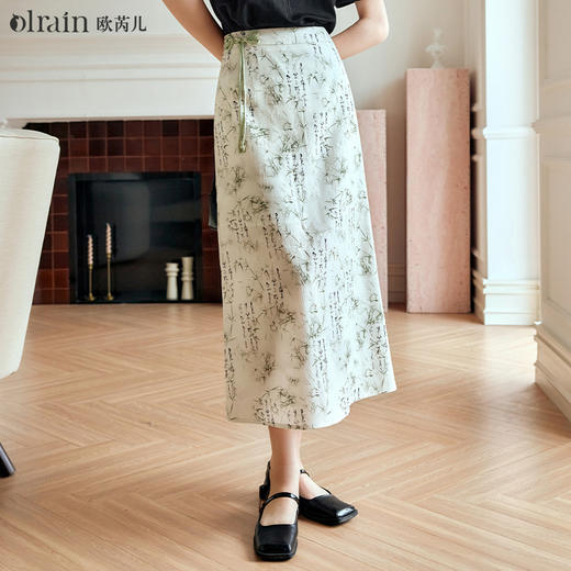 OLrain欧芮儿新中式印花半身裙女夏季2024年新款国风盘扣A字半裙 商品图0