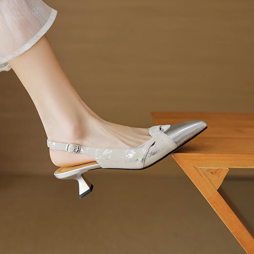 【预售5天】国风优雅，真皮拼接包头后空凉鞋CQSJ&2938 商品图5