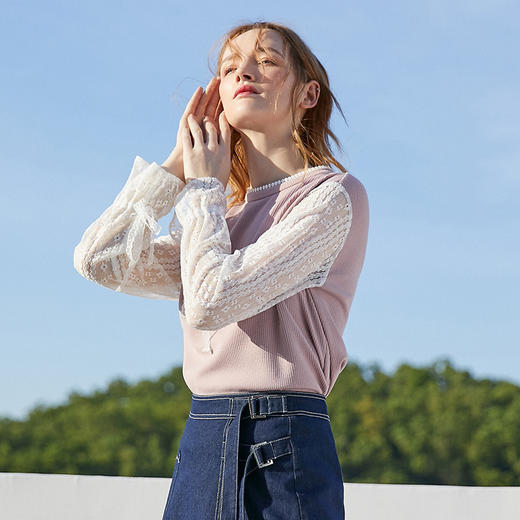 欧芮儿2019新款女装秋装套头圆领宽松粉色蕾丝拼接针织衫上衣打底 商品图0