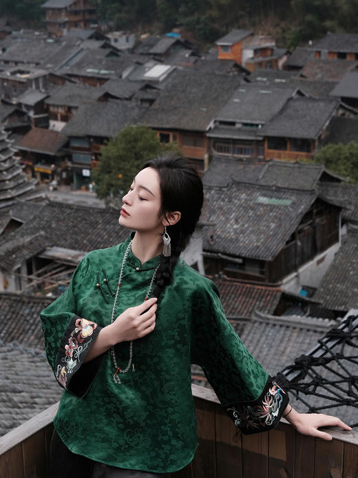 盛唐婧 |高货/祖母绿重缎香云纱复古外套（特价品） 商品图2