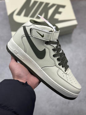 夏日特惠💰460 小红书爆款 公司级 Nike Air Force 1 Mid '07 米军绿 满天星中帮空军一号休闲板鞋