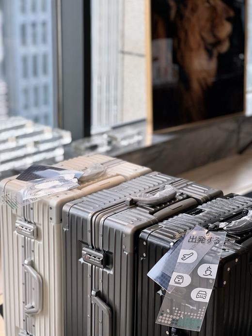 学生必备！颜值高行李箱！日本OMECHOO铝框行李箱 三代 🧳进口材质～耐磨防刮，柔韧性超级好！ 商品图2