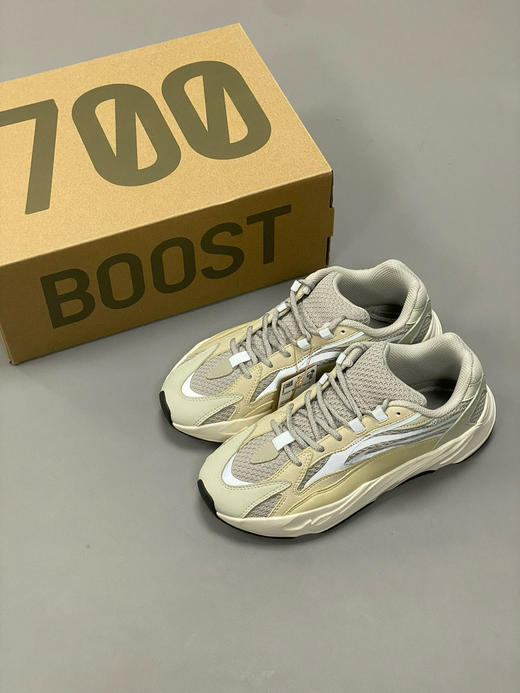 夏日特惠💰550 纯原版本 # Yeezy Boost 700 "Static" 侃爷椰子700 3M反光老爹鞋 商品图8