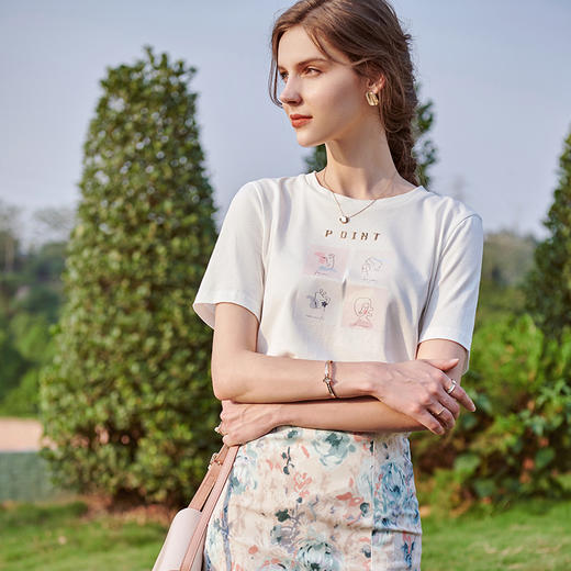 欧芮儿白色短袖t恤女早春2024新款宽松时尚气质印花别致纯棉上衣 商品图1