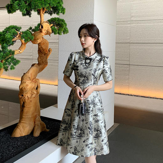 【清仓超15天不保价】奢姿2025年夏季新款大码女装气质立领裙子胖妹妹提花旗袍连衣裙8942890011 商品图1