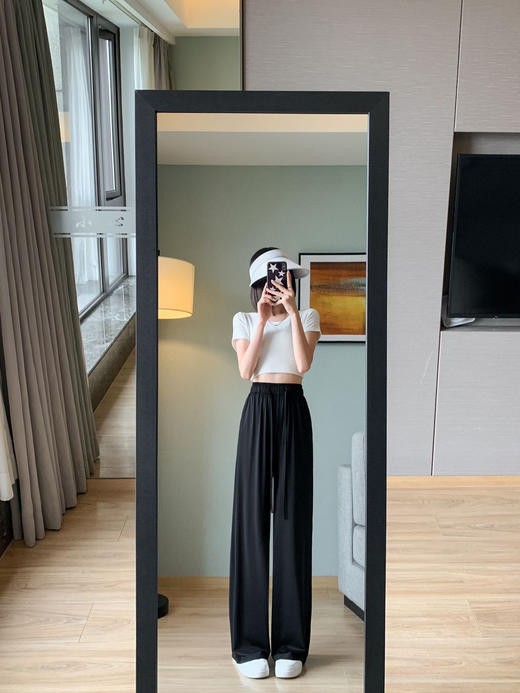 【绿菊】醋酸冰丝阔腿裤 商品图2