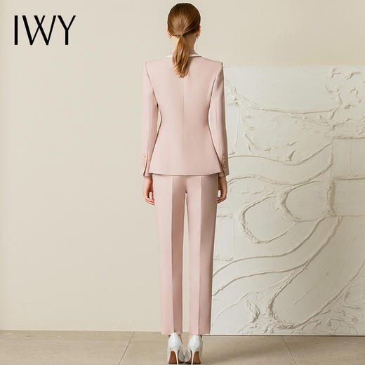 IWY/高端粉色西装套装女春季新款商务总裁职业装美容院正装231075CP1 商品图6