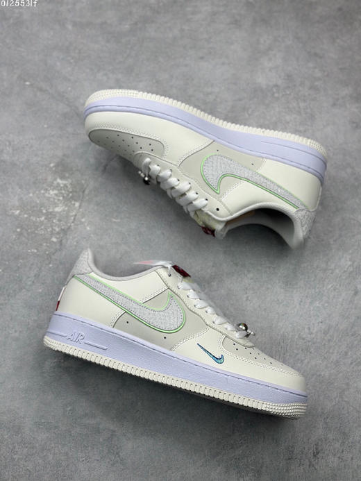 夏日特惠💰350 Nike Air Force 1 Low '07 龙年限定 米白低帮空军一号休闲板鞋 商品图4