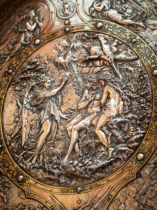 【已售】独角鹿西洋古董1866年英国出品鎏金镀银大盾牌《The Milton Sheild》 商品图2