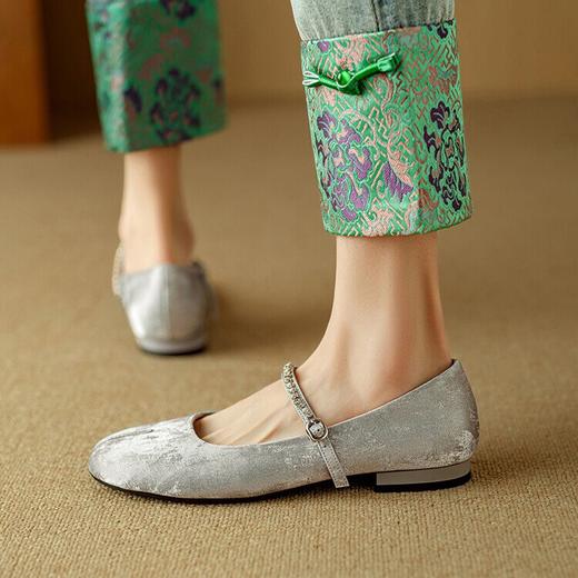 【预售5天】小众低跟分趾，羊皮粗跟玛丽珍单鞋NJMK&K926 商品图0