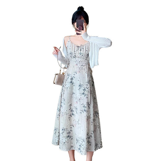 HT-9061新中式国风套装裙女夏季温柔风系带收腰碎花吊带连衣裙两件套长裙 商品图4