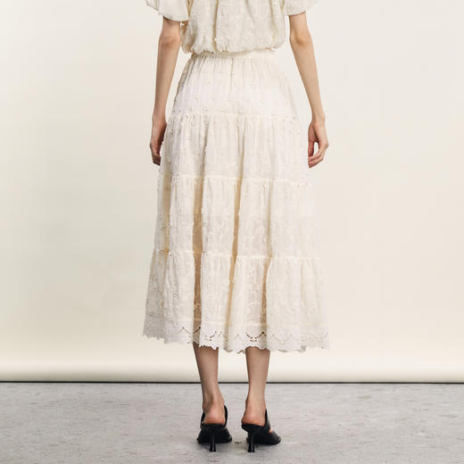 谜底A型刺绣半身裙2024年夏季新品优雅田园风长款伞裙女242MB0513 商品图2