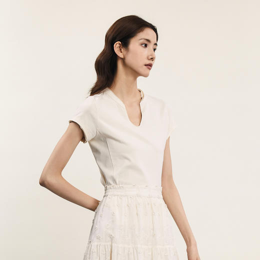 谜底V领T恤短袖女2024年夏季新品百搭纯色修身高弹上衣242MT0572 商品图1
