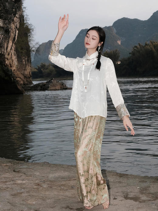 盛唐婧 |桑蚕丝一鹿有你宽松直筒裤-粉绿 商品图3