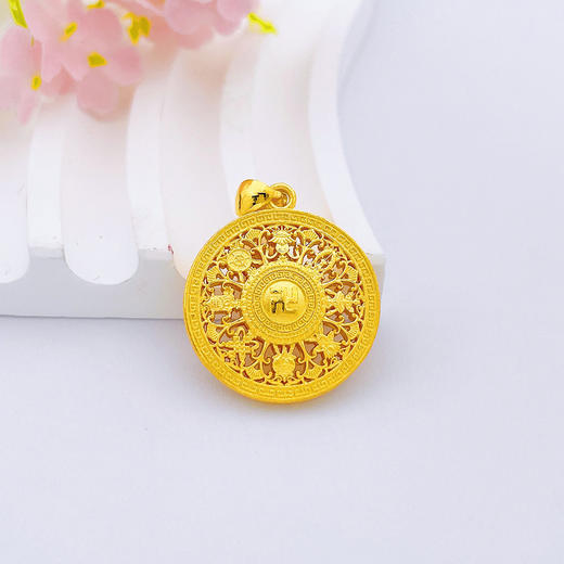 【限时克减150元】足金999.9 #八宝罗盘 #小红书 【精品】镂空八宝罗盘吊坠（面宽约21.5mm）(AWDZ00026)（预售产品下单后不退款不退货不换货不补差价） 商品图1