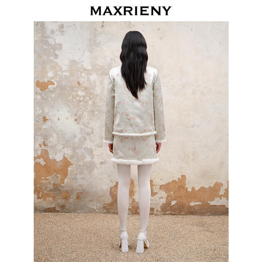 MAXRIENY国风复古提花棉服2023冬款新年年服精致宫廷感粉金外套女(货号:MS88CP501) 商品图3