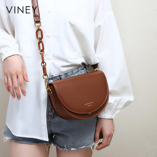 马鞍包 | VINEY含牛皮2024新款高级感小众轻奢通勤百搭斜挎包可单肩5839 商品图4