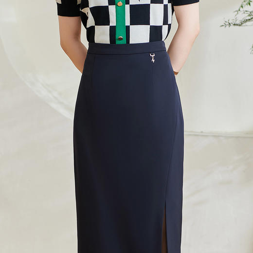 米思阳2026春季新款通勤气质简约风半身裙修身开叉纯色包臀裙1012 商品图4