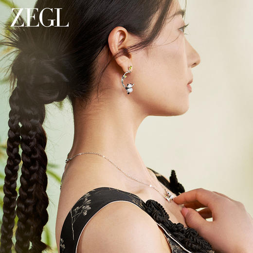 ZEGL设计师竹韵系列小熊猫竹节耳环女2024新款爆款耳钉竹子耳饰品 商品图3